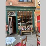 Quirky Central York House